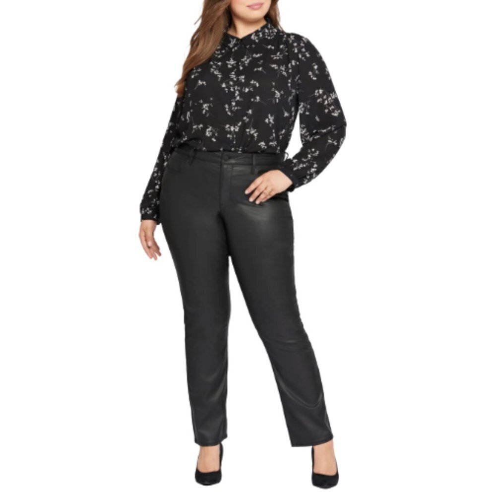 NWT NYDJ Marilyn Coated Straight Jeans in Black